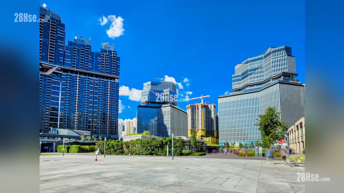 天玺天 2期 附近街道 项目外的启德车站广场 天玺天 2期 附近街道 项目外的启德车站广场
