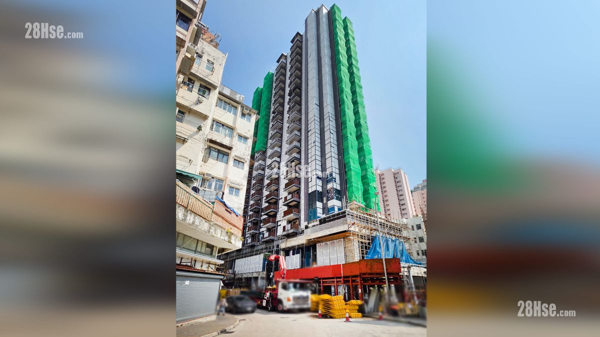 荟淳 主题大厦 项目外观 (从飞凤街尾段观看)